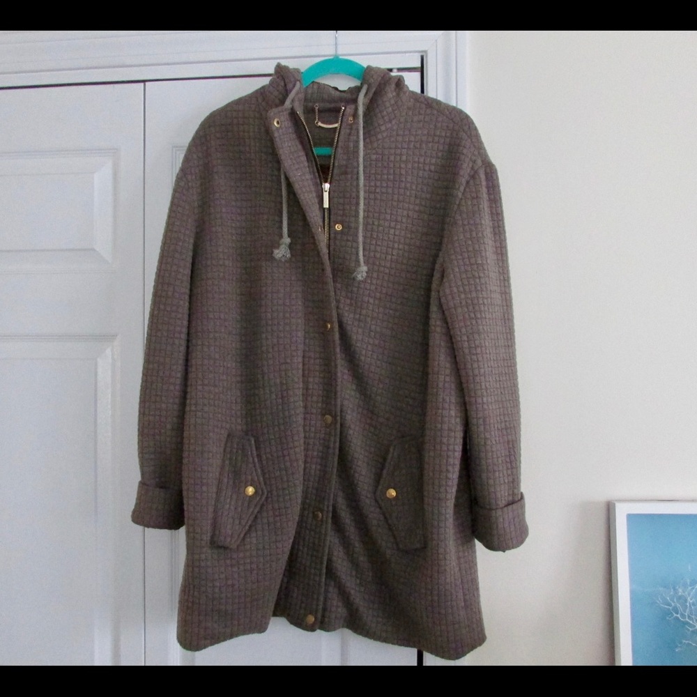 Hooded jacket